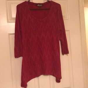 Red 3/4 sleeve sweater